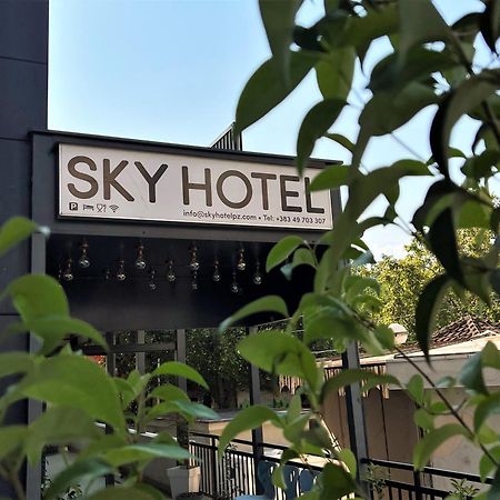 Sky Hotel Prizren Zewnętrze zdjęcie