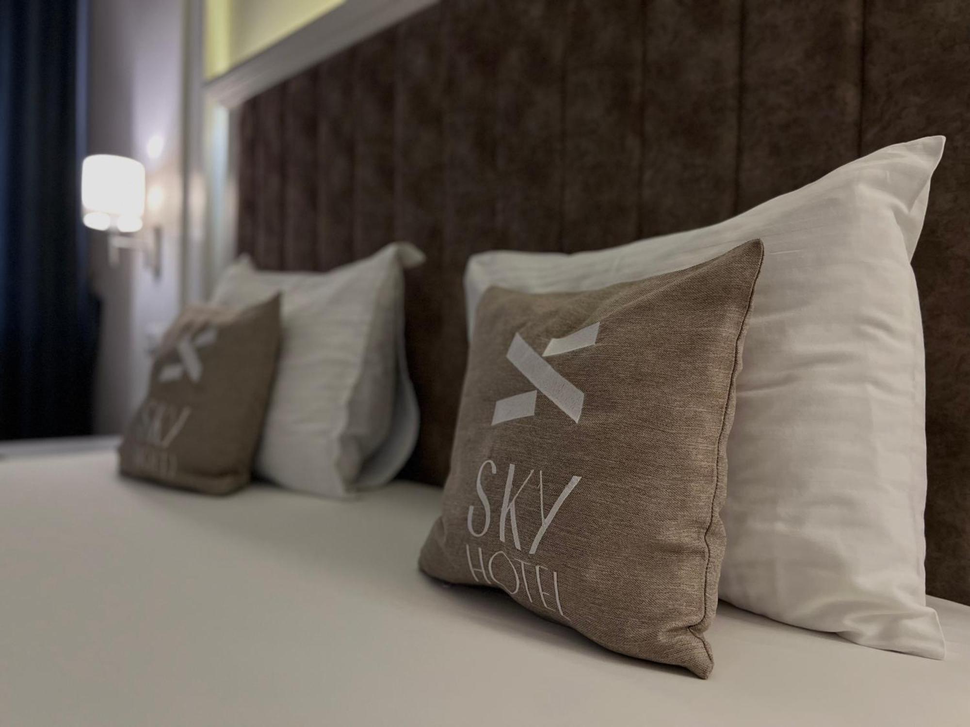 Sky Hotel Prizren Zewnętrze zdjęcie